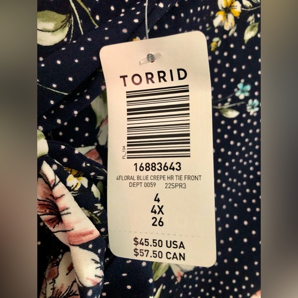 Torrid sz 4 tie front stretch crepe shorts NWT - Picture 8 of 9